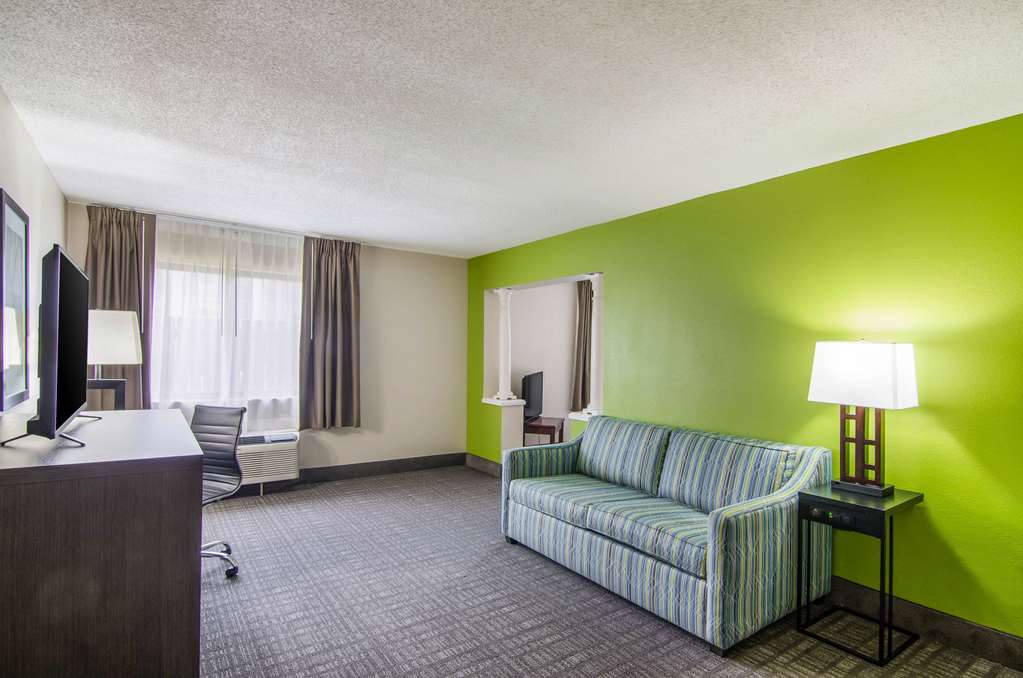 Quality Inn near University of Mobile - photo 27