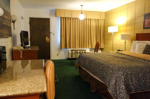 Cabana Inn - photo 27