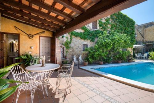 Canapost - last minute hotel in Torroella De Montgri