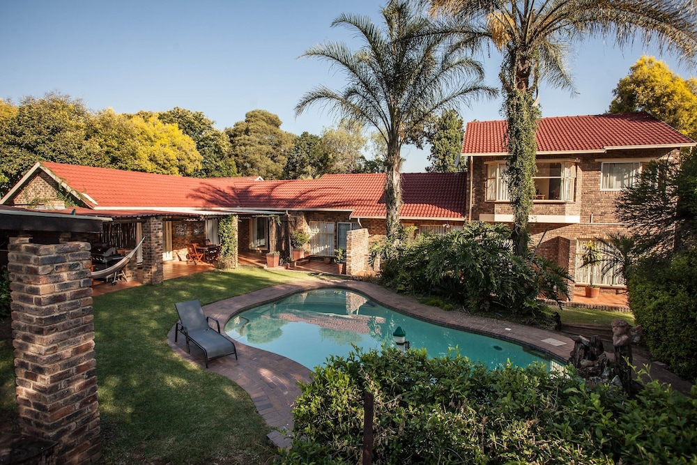 Flamingo Rest - last minute hotel in Johannesburg