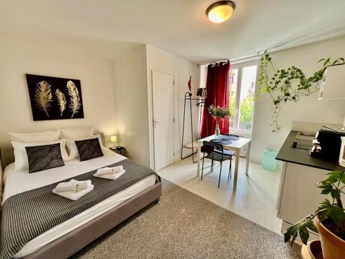 Cool Places in Limoges, France