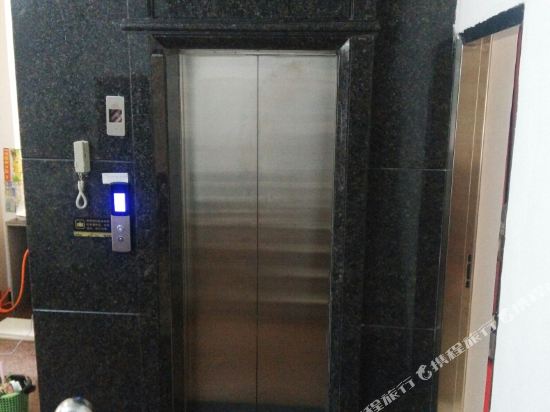 Airport Hotel — Jieyang — photo 3