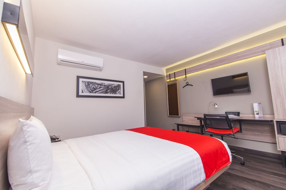 City Express Plus by Marriott Bogota Aeropuerto in Bogota, Colombia