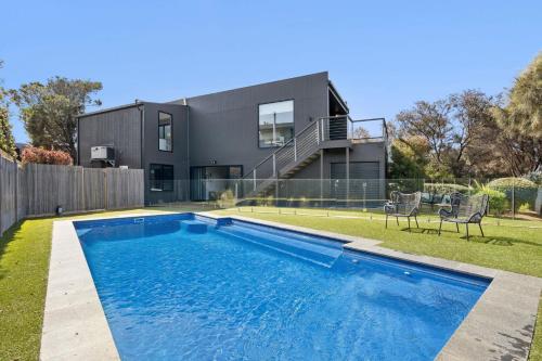 Luxury Sands Golf Escape with Pool and Views in Torquay, Australia