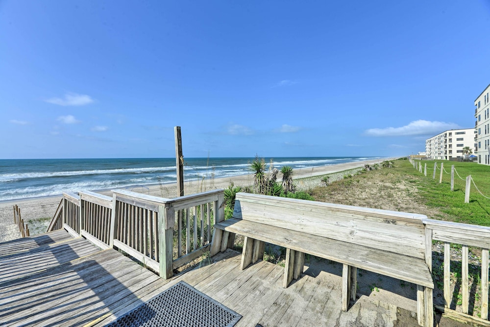 Summer Winds Resort Condo with Ocean Views - photo 21