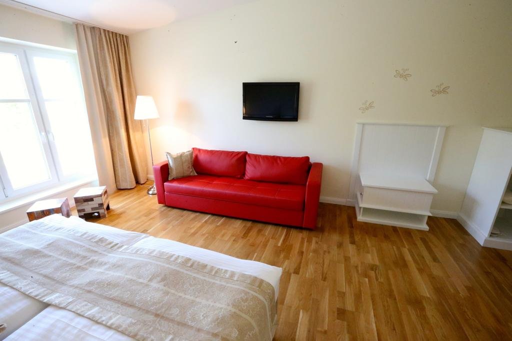 Domizil Gols Boutique Hotel — Gols