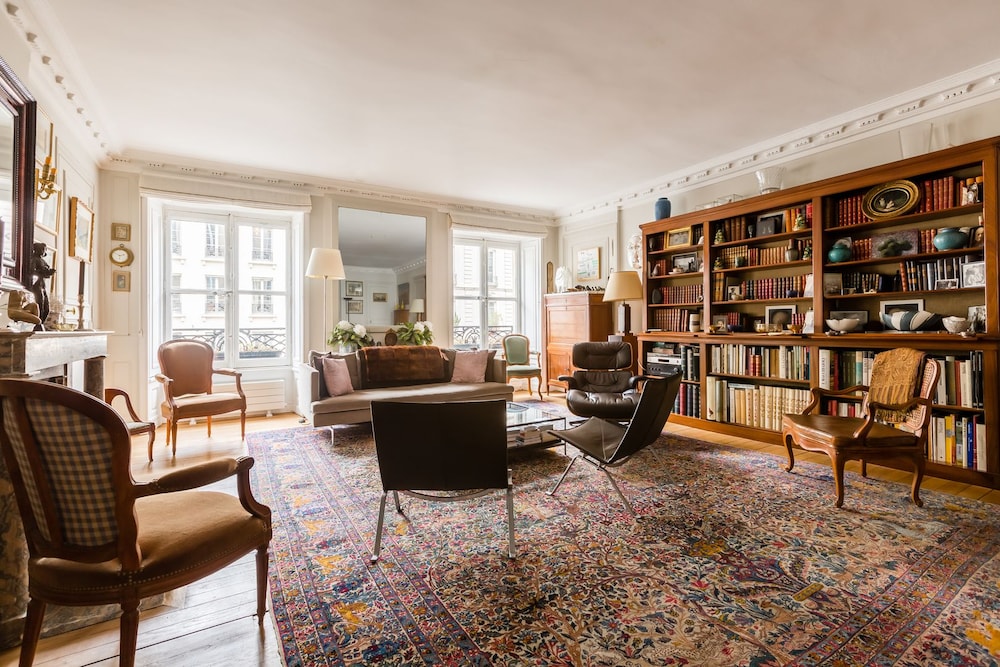 Latin quarter Retreat — 5-Star Luxury Hotel in Paris, France