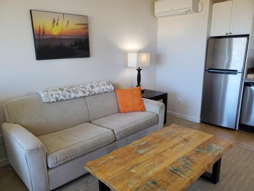 Moonstone Beach Motel - photo 24