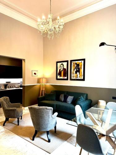 Via Veneto Luxury Maison — 4-Star Luxury Hotel in Rome, Italy