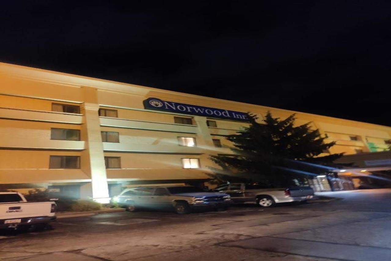 Norwood Inn & Suites Indianapolis East Post Drive - photo 13