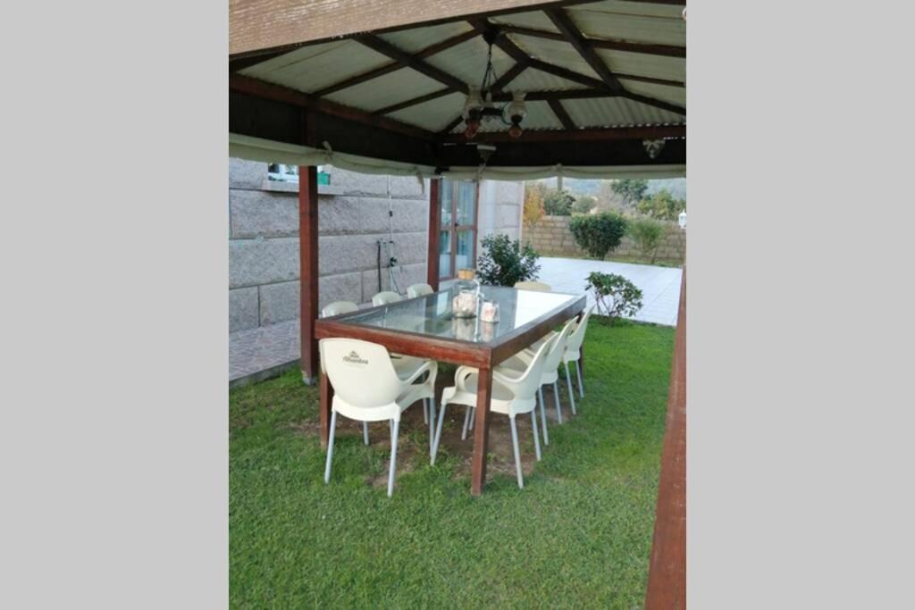 Apartamento Rural Duplex De 4 Hab. En Tomiño Con Jardin Privado — 4-Star Luxury Hotel in Tomino, Spain