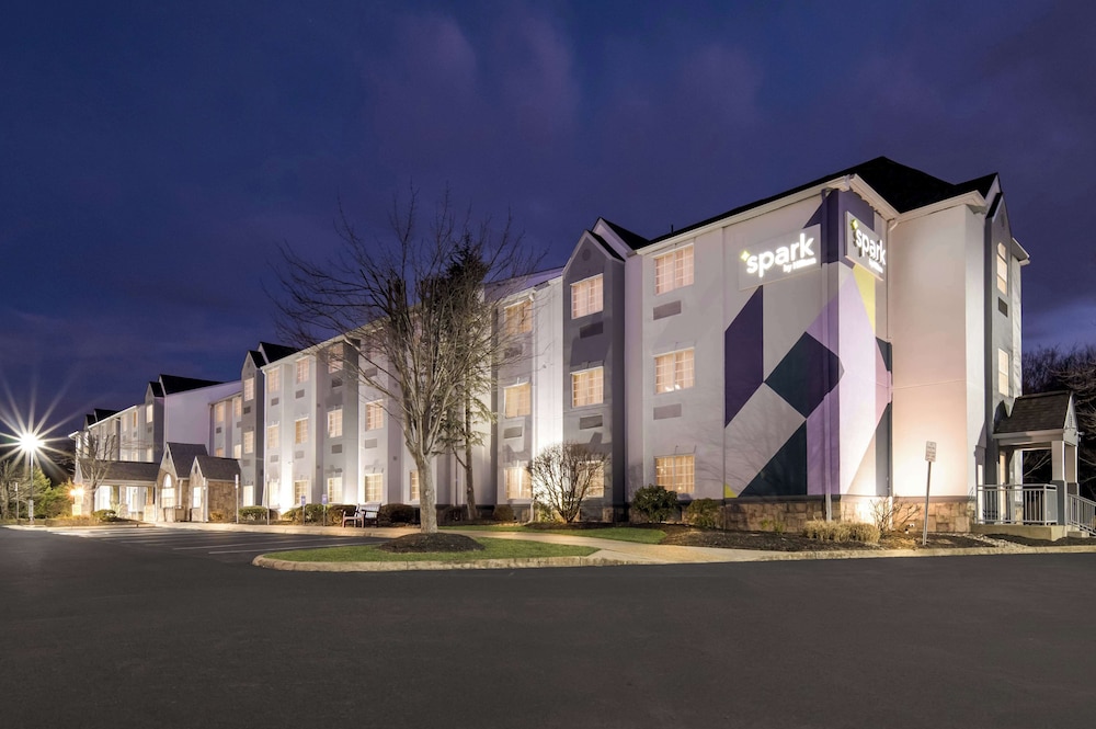 Spark by Hilton Sterling Dulles Airport - photo 56