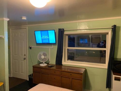 Tour Inn Motel - featured photo
