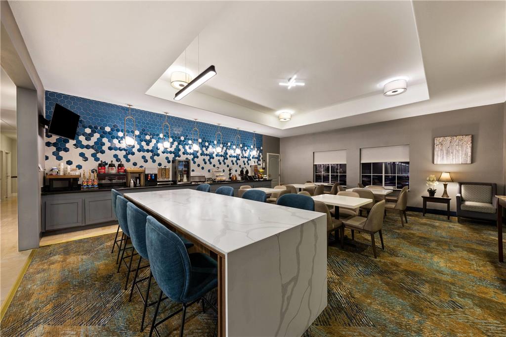 La Quinta Inn & Suites by Wyndham Brookshire West Katy - photo 31