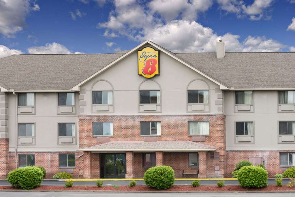 Super 8 by Wyndham Morgantown - featured photo