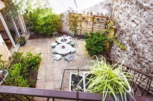 Le Lapin Dans la Cour — hotel in Tain-L'hermitage