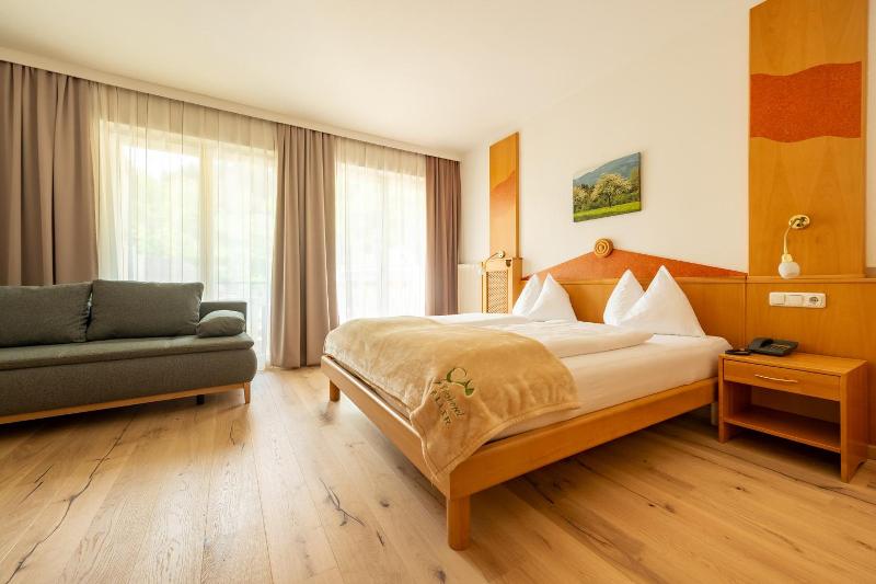 Der Thaller Wirtshaus Restaurant Hotel — Anger