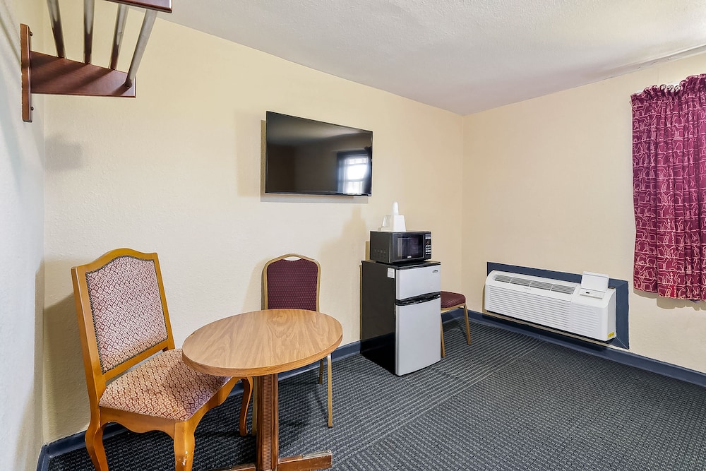 Oyo Hotel Luling Tx Downtown I 10 Us 90 - photo 29