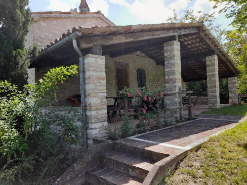 Agriturismo del Frontino Ca' Marianna — 4-Star Luxury Hotel in Acqualagna, Italy