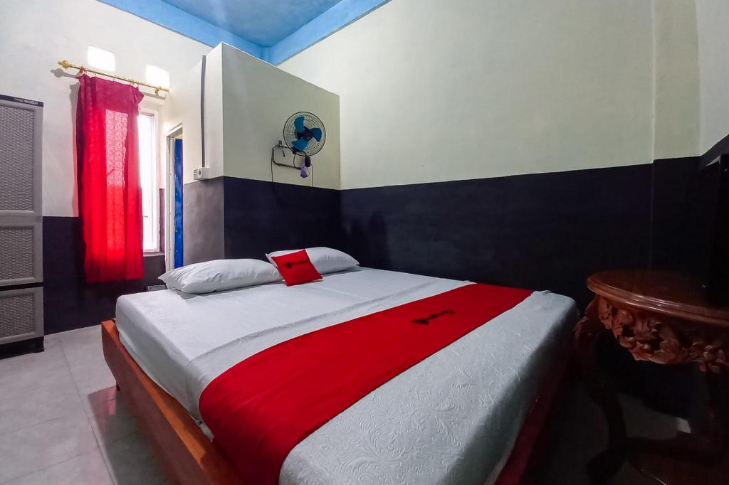 RedDoorz Syariah @ Penginapan Queen Sungai Penuh in Sungai Penuh, Indonesia