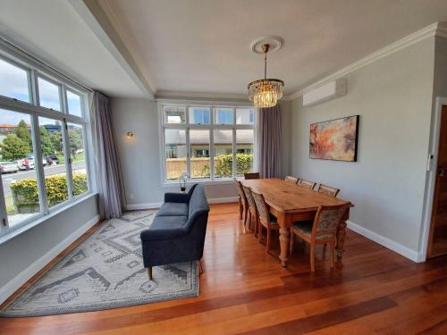 Tauranga Big beautiful Villa on the water — 4-Star Luxury Hotel in Tauranga, New Zealand