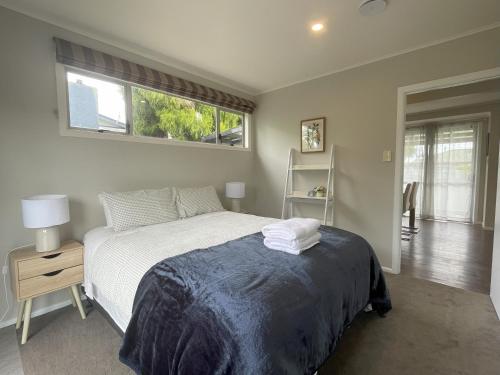 New painted 5 bdms spacious house close to the Base — 4-Star Luxury Hotel in Hamilton, New Zealand