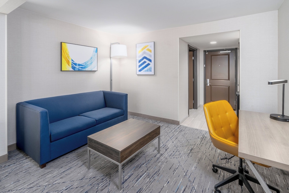 Holiday Inn Express Hotel & Suites Cheyenne by IHG - photo 20