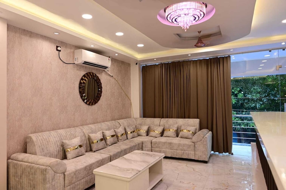 Royal Galaxy Homes — 4-Star Luxury Hotel in Bhubaneshwar, India