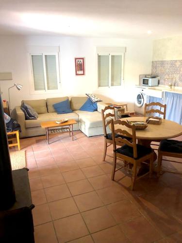Charming House Montecote pool — 4-Star Luxury Hotel in Vejer De La Frontera, Spain