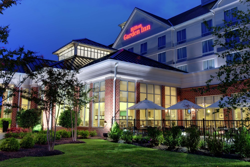 Hilton Garden Inn Waldorf - photo 36