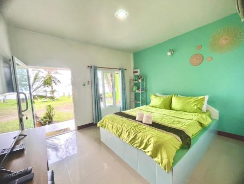 Ava Beach Pakbara in Satun, Thailand