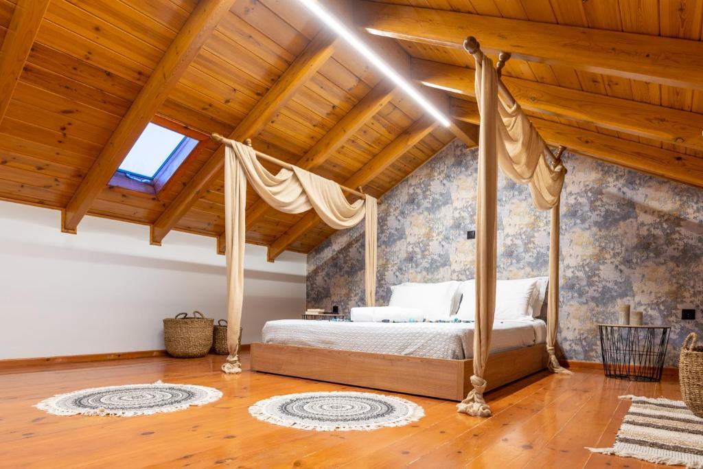 Eagle's Nest City Apartments — 4-Star Luxury Hotel in Aigio, Greece