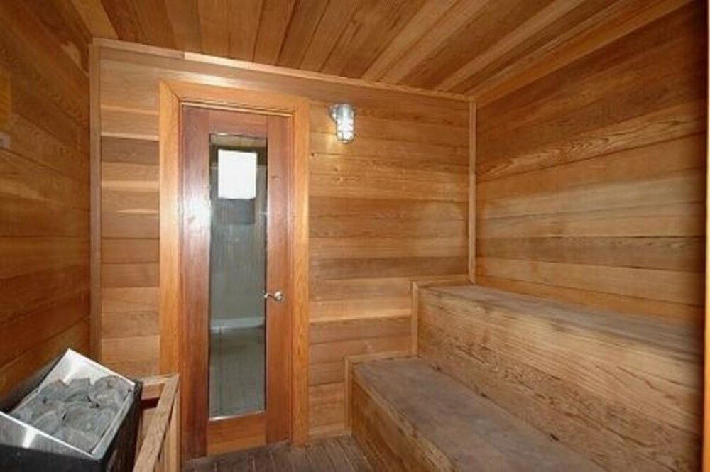 Shoreline Towers Resort by Panhandle Getaways - photo 19