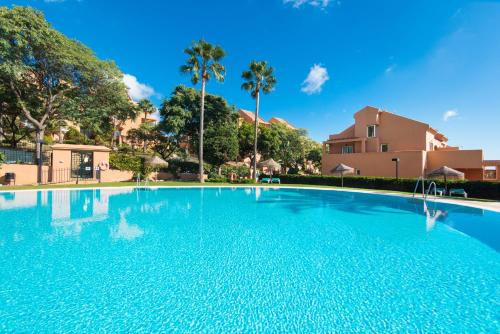 RentAndHomes Marbella Golf Elviria — 4-Star Luxury Hotel in Marbella, Spain