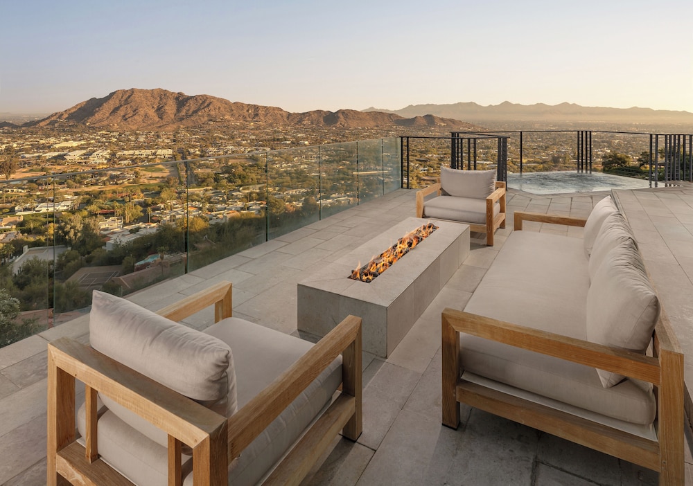Sanctuary Camelback Mountain Resort and Spa - photo 3
