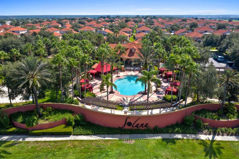 Solana Resort Homes by Oceanbeds — 4-Star Luxury Hotel in Davenport, United States