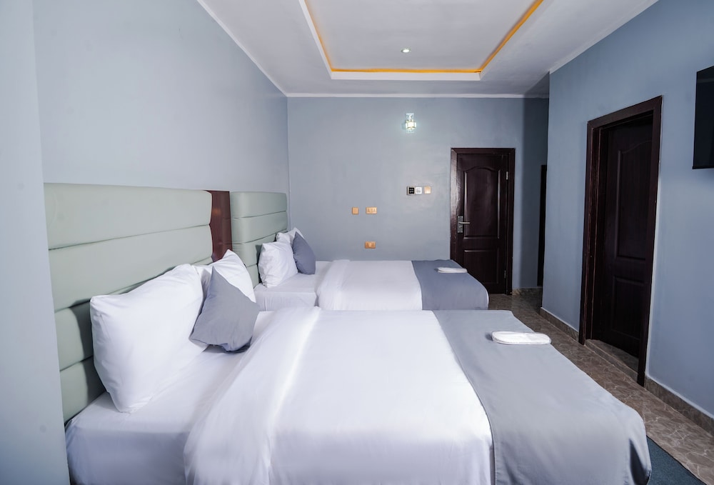 Asato Hotel — Asaba — photo 4