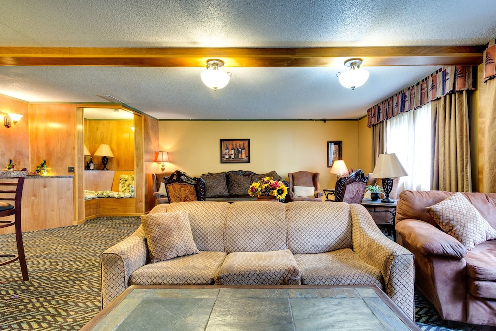 Fireside Inn and Suites - photo 54