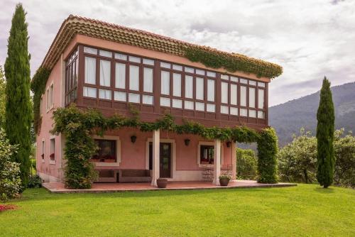 La Casina - carbon neutral hotel in Cudillero