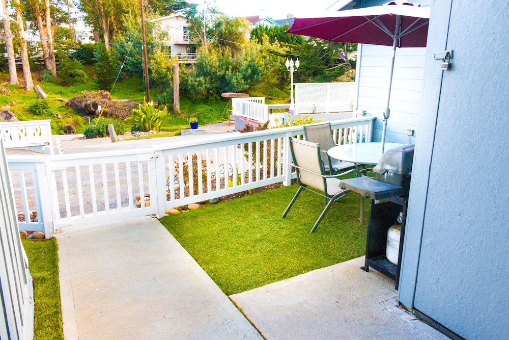 Ocean Echo Inn and Beach Cottages - photo 25