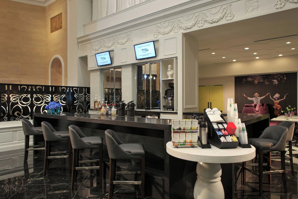 Courtyard by Marriott Boston Downtown - photo 40
