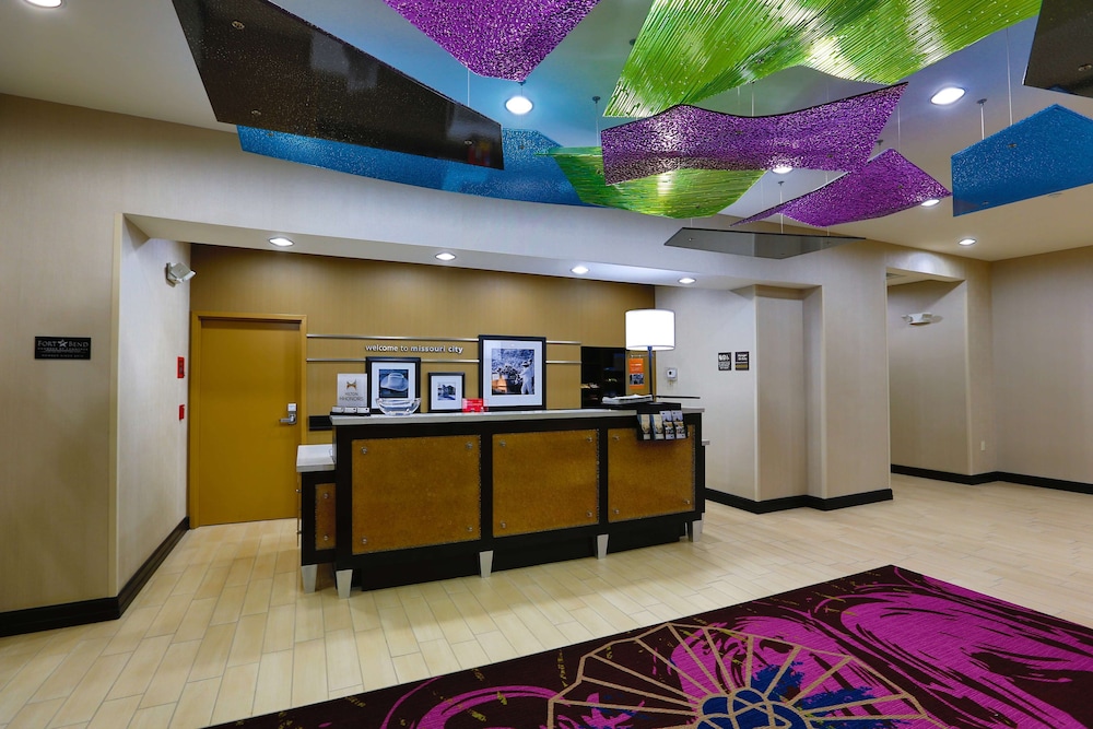 Hampton Inn & Suites Missouri City TX - photo 10