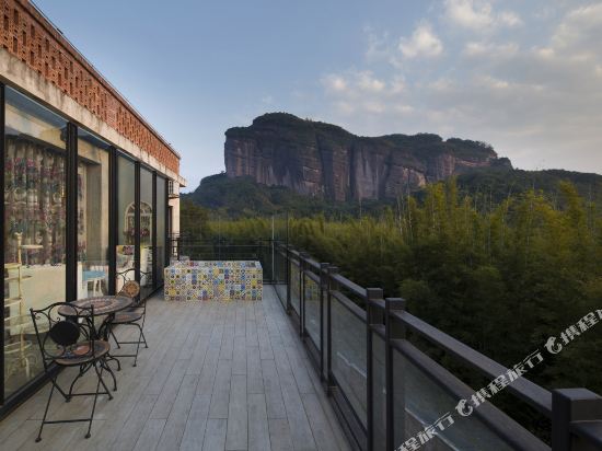 Wuyou Tongjin Mountain Inn in Renhua, People's Republic of China