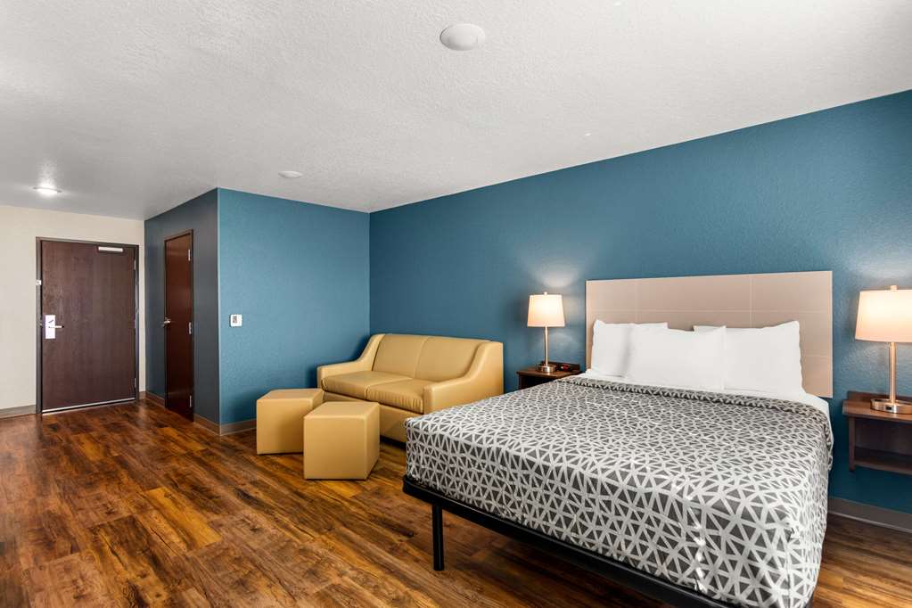 WoodSpring Suites Port St. Lucie - photo 14