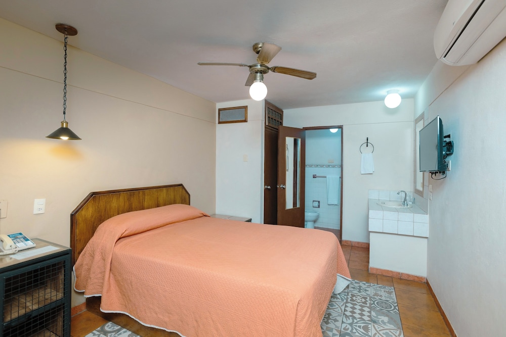 Hotel Suites Kino