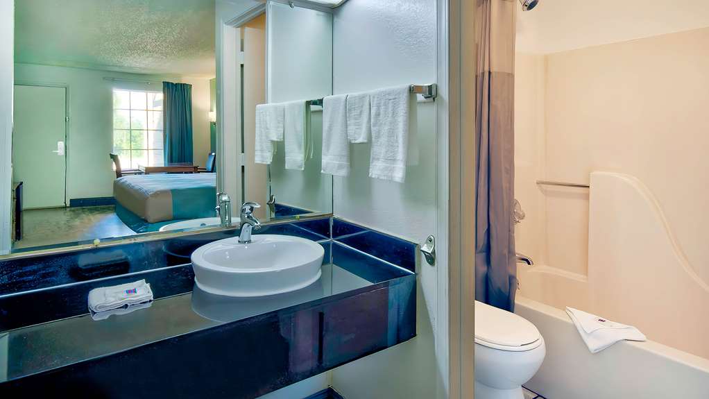 Motel 6 Grand Rivers KY - photo 19