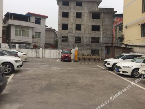 Weijia Boutique Hotel — hotel in Dayu