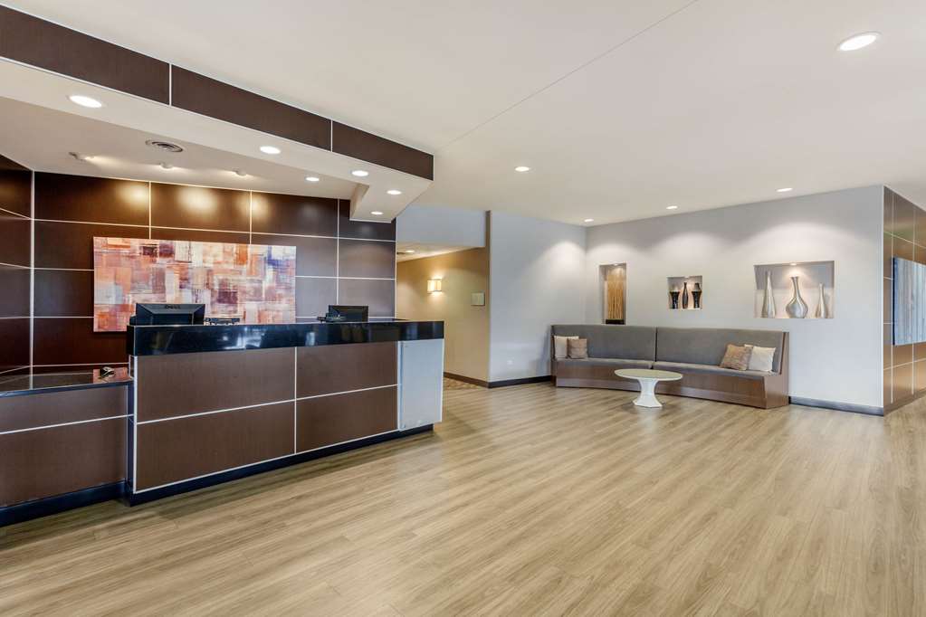 Cambria Hotel Denver International Airport - photo 9