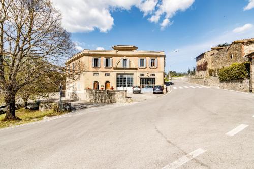 La Finestra Sul Luca — 4-Star Luxury Hotel in Castelnuovo Berardenga, Italy