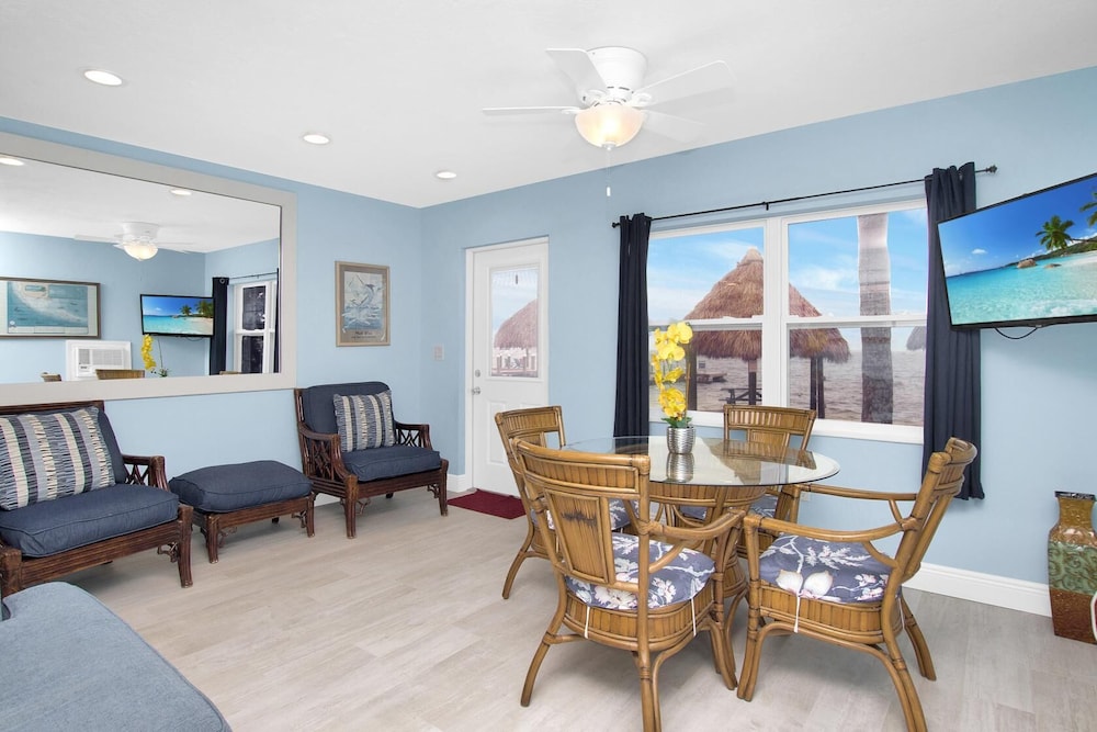 Sunset Cove Beach Resort - photo 110